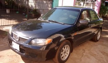 Usados: Mazda 323 2003 japonés potente y rápido lleno