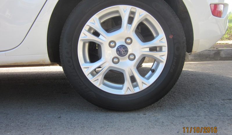 Usados: Bonito Ford Fiesta 2015 en Managua lleno