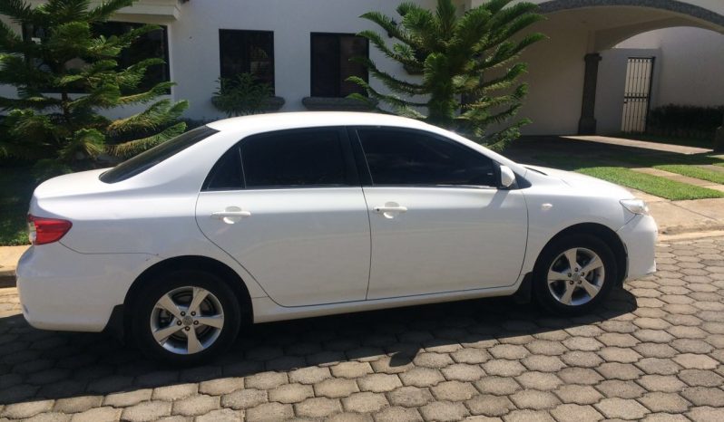 Usados: Toyota Corolla 2013 automático en Managua lleno