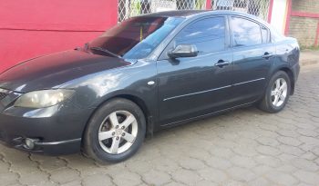 Vendo Mazda3 2005 por motivo de viaje lleno