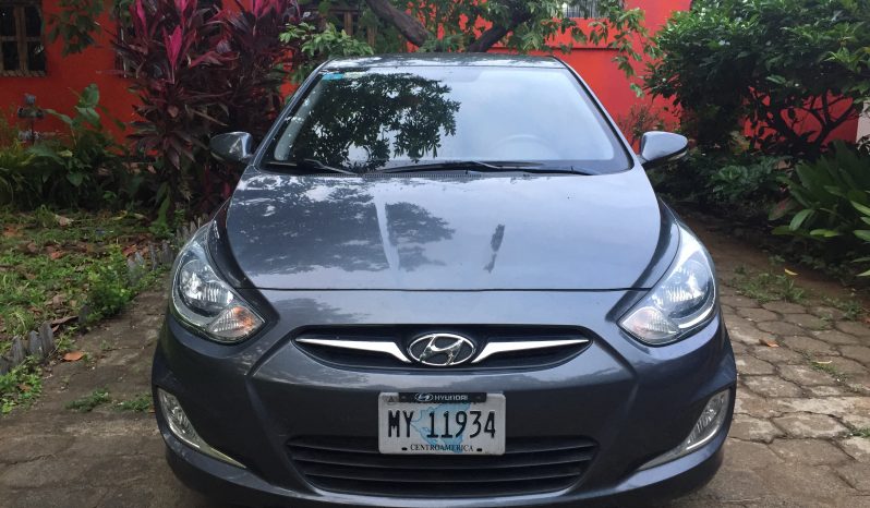 Usados: Hyundai Accent 2013 en Nindirí lleno