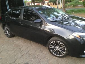 Toyota Corolla 2015 ubicado en Managua GANGA Toyota Corolla 2005 Impecable Negro 2015 Transmision Mecanica 6 velocidades + Retroceso. Rapido y Confortable Rines de Lujo de fabrica, Lo vendo por que me voy del pais. Solo personas realmente interesadas por favor llamar al 8826-4614... Precio Negociable de 13,000.00