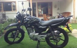 Yamaha Motocicleta 2015 en Managua