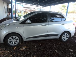 Hyundai GrandI10 año 2016 .- Vehículo de buena presencia, con 34600 km recorridos, en excelentes condiciones, súper económico. Radio con cd player, mp3, conexión auxiliar, entrada para USB y ipod, vidrios polarizados, color plateado.