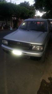 Motor B2500 Diesel, esta Mazda B2500 1999 es de la serie economica doble cabina, motor en excelentes condiciones, la camioneta anda bien su motor, caja...es de solo montarse y cargarla o aprovechar estas vacaciones para ir al mar con toda la familia. Asi como esta y negociable. No acepto cambio con otro vehiculo, unicamente cash.