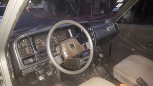 Motor B2500 Diesel, esta Mazda B2500 1999 es de la serie economica doble cabina, motor en excelentes condiciones, la camioneta anda bien su motor, caja...es de solo montarse y cargarla o aprovechar estas vacaciones para ir al mar con toda la familia. Asi como esta y negociable. No acepto cambio con otro vehiculo, unicamente cash.