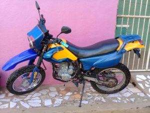 Vendo Moto Montañera 200 CC marca hartford, año 2005. Documentos en regla y seguro vigente. Llamar a los # 77182440 mov, 58812860 claro y Whatsapp, 22509789. $ 550 Negociable.