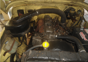 Toyota Land Cruiser 1984 ubicado en Toyota Land Cruiser 1984 Motor B 3.0 Diesel Recién Overholiado con 4 cilindros. Llantas nuevas, 4X4, Vagón trasero muy amplio, hecho para 7 pasajeros, con 4 velocidades más retroceso.
