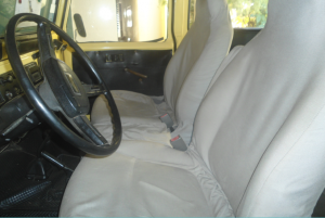 Toyota Land Cruiser 1984 ubicado en Toyota Land Cruiser 1984 Motor B 3.0 Diesel Recién Overholiado con 4 cilindros. Llantas nuevas, 4X4, Vagón trasero muy amplio, hecho para 7 pasajeros, con 4 velocidades más retroceso.