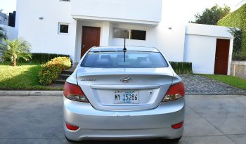 Usados: Hyundai Accent 2012 en Managua lleno