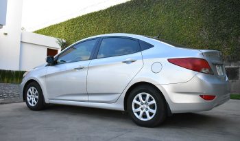 Usados: Hyundai Accent 2012 en Managua lleno