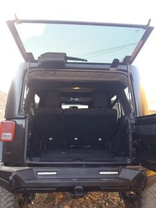 Jeep Wrangler 2016 usado ubicado en Estelí JEEP WRANGLER 2016 UNLIMITED SPORT COLOR NEGRO 4X4--4WD CUATRO PUERTAS