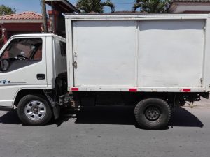 Camión JMC 2014 usado ubicado en Estelí, Nicaragua CAMION MARCA: JMC AÑO:2014 COLOR: BLANCO CELULAR: 5804-5716