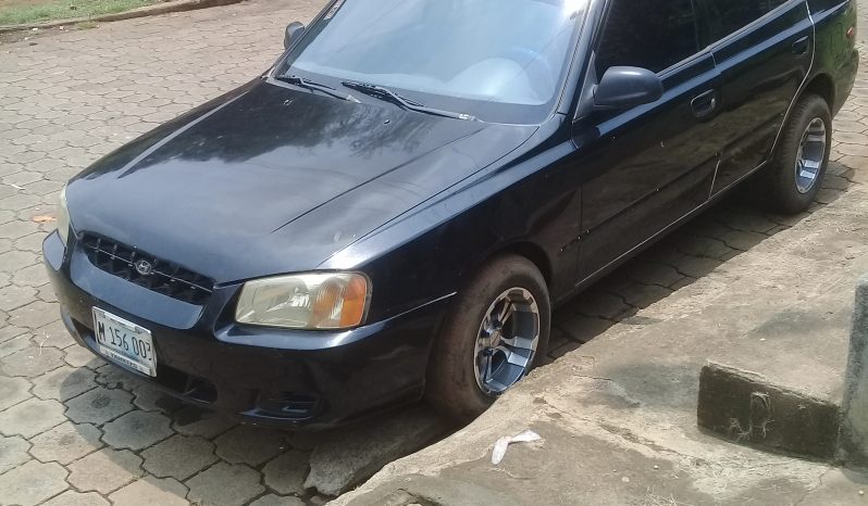 Usados: Hyundai Accent 2001 en Managua lleno