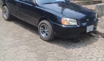 Usados: Hyundai Accent 2001 en Managua lleno