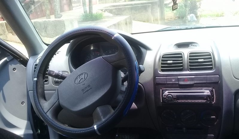 Usados: Hyundai Accent 2001 en Managua lleno