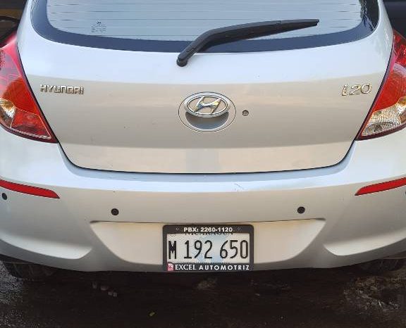Usados: Hyundai i20 2013 en Managua lleno