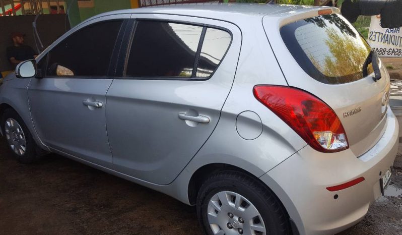 Usados: Hyundai i20 2013 en Managua lleno