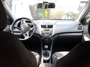 Hyundai Accent 2013. Único dueño, nítido en perfectas condiciones mecánicas y estéticas, rines de lujo, sensores de retroceso, alarma, documentos en regla,controles de radio en el timon, A/C activo nítido, precio negociable disponible si lo quiere ver, para mayor informacion llamar al: 77318869 / 89602335 mov y wathsapp.