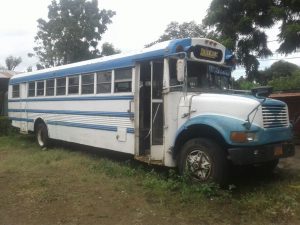 International Bus 1990 usado ubicado en Managua Ganga, Ganga !!! APROVECHA RAPIDO.. VENDO BUS Por motivo de Viaje.. INTERNATIONAL, CARROCERIA THOMAS, MOTOR. 9 LITROS, AÑO: 1990. COLOR: BLANCO- CELESTE. CAJA SPICE, DIFERENCIAL: 8×43. 10 ventanas. Y Lo Mejor a Solo en $4000 Negociable. Llamame o Whatsaap al 57718091 o al 22509789. Apurate.. con esta oportunidad de Trabajar..