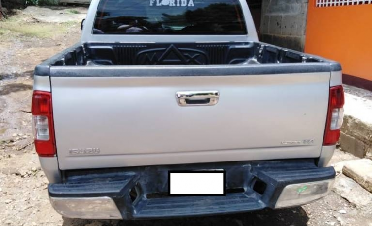 Usados: Isuzu D-Max 2005 en Managua lleno