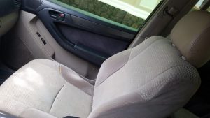 Toyota 4runner 2004 usado ubicado en León, Nicaragua Toyota 4runner 2004, llantas delanteras nuevas, traseras media vida, Precio negociable