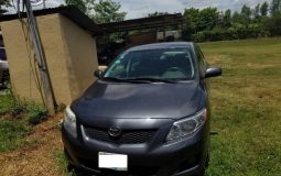 Toyota Corolla 2010 usado ubicado en León, Nicaragua Corolla 2010, automatico, color gris obscuro, precio negociable