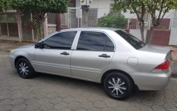 Mitsubishi Lancer 2006 usado ubicado en Nicaragua MODELO 2006 MECANICO MOTOR 1.3 - ECONOMICO EN CONSUMO DE COMBUSTIBLE CAJA DE 5 VELOCIDADES MAS RETROCESO