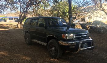 Toyota 4runner 2000 Negociable!!! SE VENDE 4RUNNER 4*4por motivo de trabajo vendo camioneta 4runner 4*4 año 2000, Diesel en perfectas condiciones, A/C , unica dueña,, llantas recientemente compradas , super economica, poco km Condición excelente