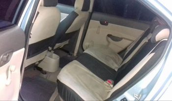 Hyundai Accent 2011 lleno