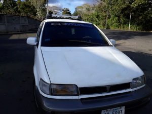 Hyundai Santa Fe 2000Vendo vehículo en buenas condiciones, papeles totalmente en regla. Cualquier consulta al 89415262