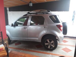 Daihatsu Terios 2007  Se vende Daihatsu Terios, 4X4 2007, en prefecto estado mecanico. Aire Acondicionado, Rines de lujo, Canastera, Mataburro, Ventanas eléctricas,