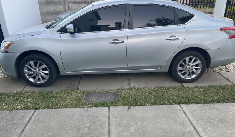 Nissan Sentra 2014 lleno