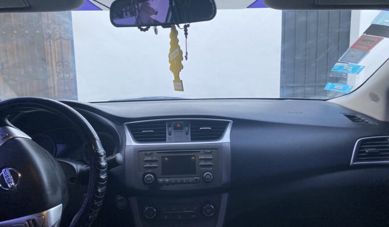 Nissan Sentra 2014 lleno