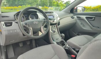 Hyundai Elantra 2013 lleno